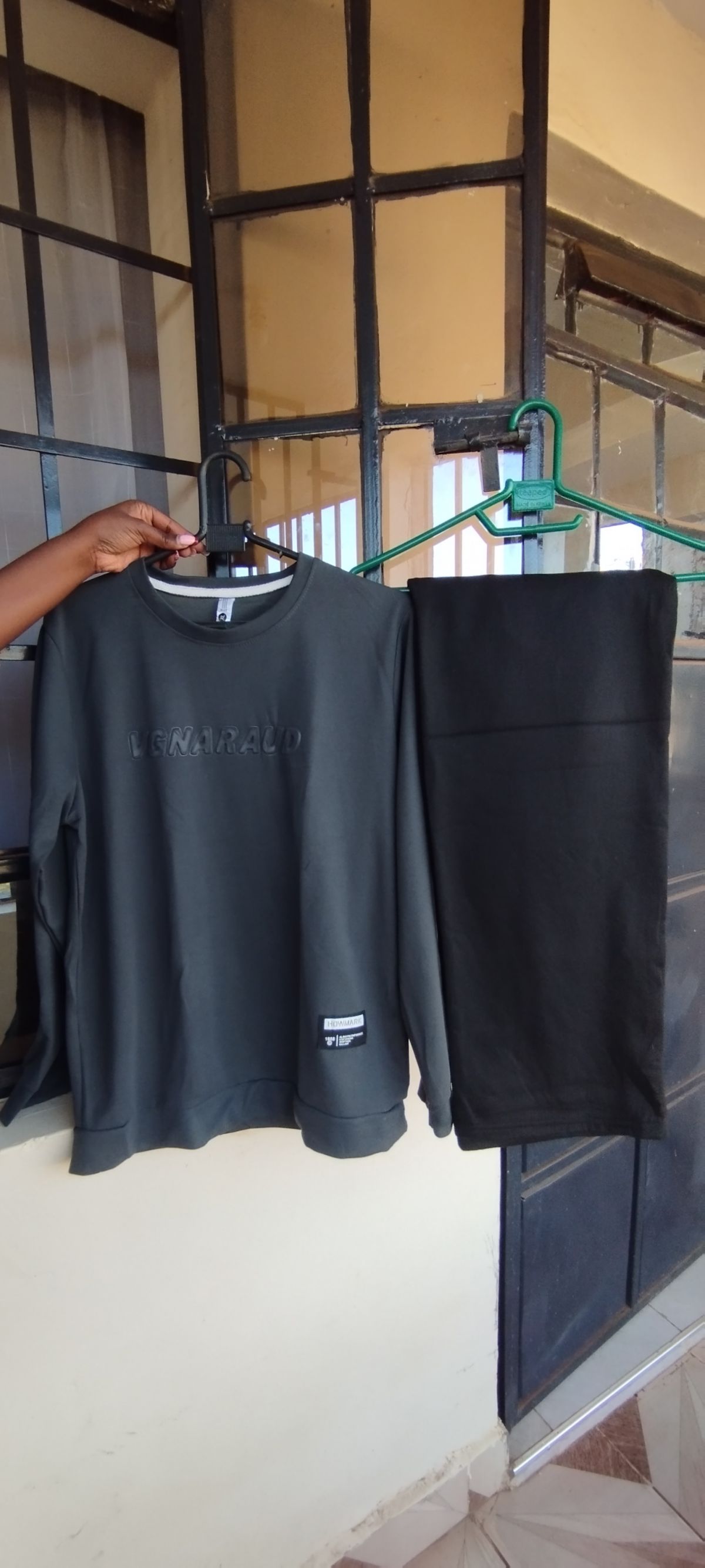 TEE STYLES & HUB - Image 5
